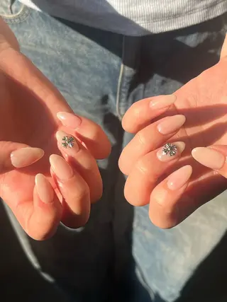 ネイル +vico Reiのネイルデザイン