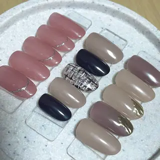 ネイル Rika🌼 シンプル•マグネットのネイルデザイン
