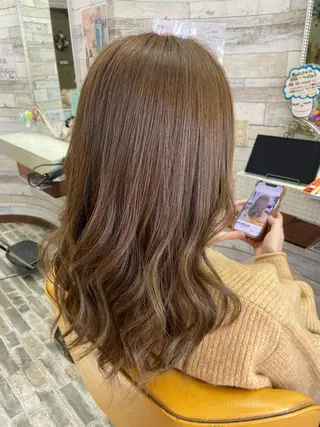 セミロング カラー 大坪 拓斗のヘアスタイル