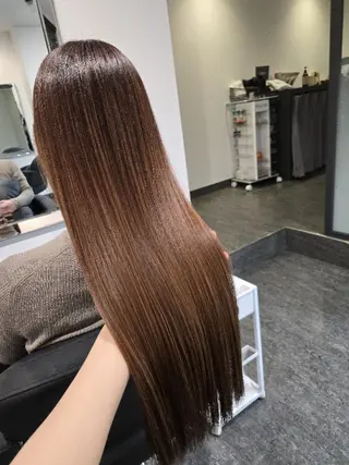 ロング カラー LEE HANAのヘアスタイル