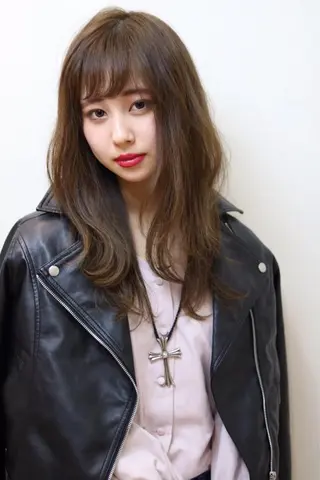 セミロング カラー パーマ 及川 翔のヘアスタイル