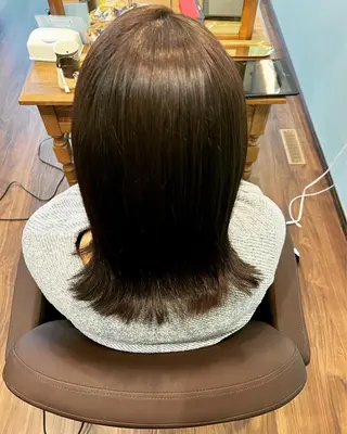 ミディアム 根岸 宏文のヘアスタイル