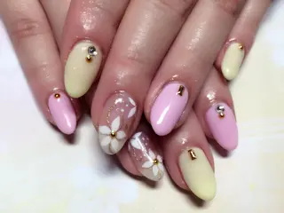 ネイル アクア ライズのネイルデザイン
