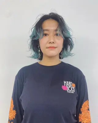 ミディアム カラー ヘアアレンジ son hair HIROEのヘアスタイル
