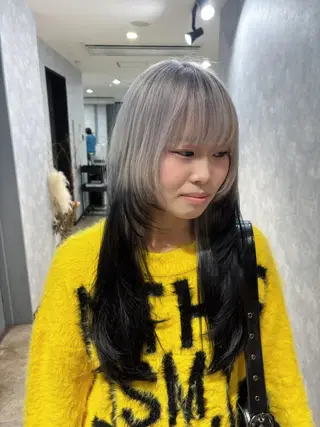 ロング 🌐NATSUMI 🌐【寒色カラー】のヘアスタイル