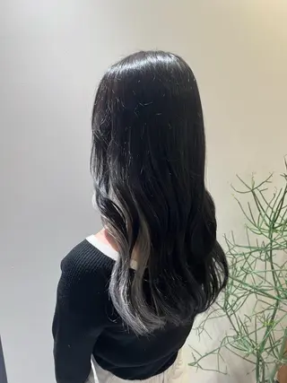 ロング カラー 橋本 萌々香のヘアスタイル