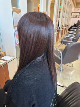 ロング 尾崎 優花のヘアスタイル