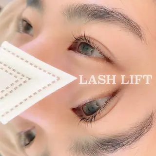 マツエク・マツパ TSUNA 🌙 Lim 五反田のマツエク・マツパデザイン