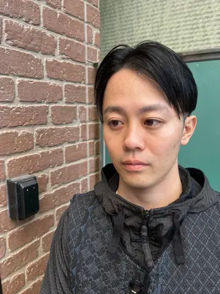 ショート カラー メンズ 久木原 ゆりのヘアスタイル