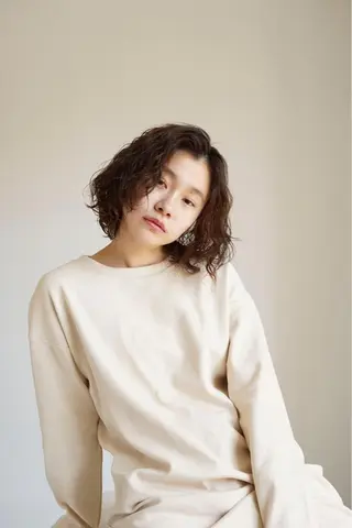 ミディアム カラー パーマ マツエク・マツパ 韓国ヘア/レイヤー /透明感カラー❤️のヘアスタイル