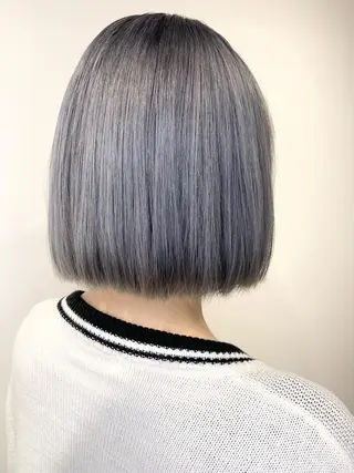 ショート カラー 佐々木 有彩のヘアスタイル