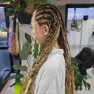 ヘアアレンジ ESTELA... OHARA のヘアスタイル