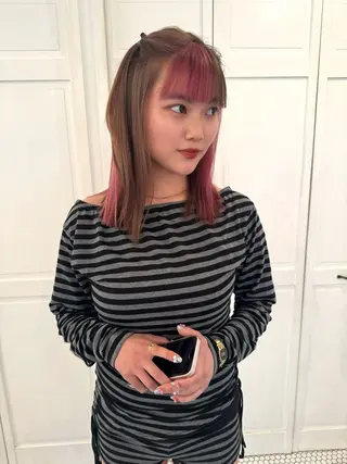 カラー ブリーチカラー🎀 韓国風/寺門美優のヘアスタイル