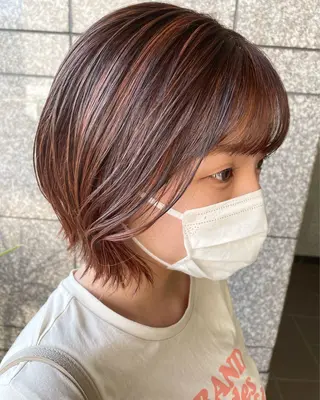 ミディアム 生島 実咲のヘアスタイル