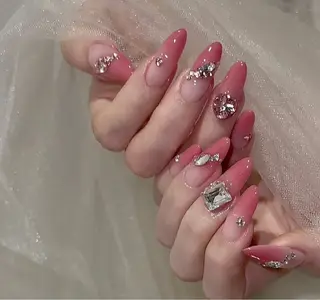 ネイル Pure&Rich Nailのネイルデザイン