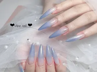 ネイル 〜Shine Nail〜【サイナネイル】パラジェル／ 長さだし／持ち込み／ワンホン／フィルイン所属・サイナ🎀 長さだし&デザインのネイルデザイン