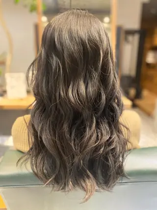 ロング glowm店長 加藤翔太のヘアスタイル