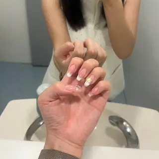 ネイル Nail Salon KIKI.bのネイルデザイン