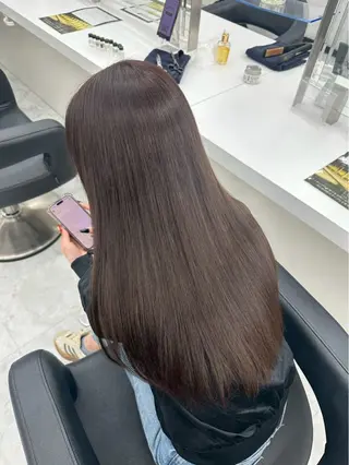 ロング カラー Natsumi / 透明感艶カラーのヘアスタイル