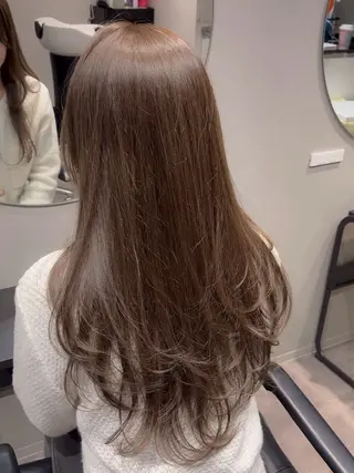 ロング カラー 🩵福岡ブリーチなし レイヤー/紫音🩵のヘアスタイル