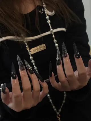 ネイル HITOMI まおのネイルデザイン