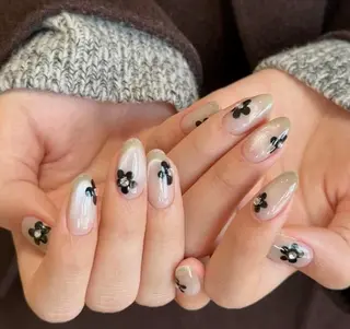 ネイル HerNails  Yokosukaのネイルデザイン