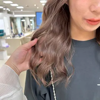 ロング カラー ヘアアレンジ/ベー ジュchiakiのヘアスタイル