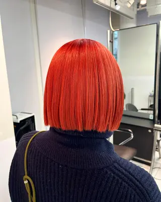 ミディアム カラー ウルフ/レイヤー Miinaのヘアスタイル