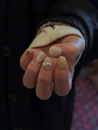 ネイル Mika ヌーヴェルのネイルデザイン