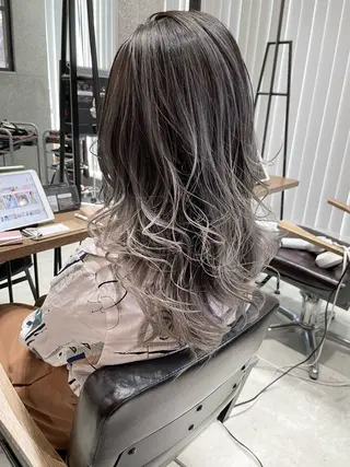 セミロング カラー パーマ ヘアアレンジ キッズ バレイヤージュ/ 髪質改善/渡邉悟🌱のヘアスタイル