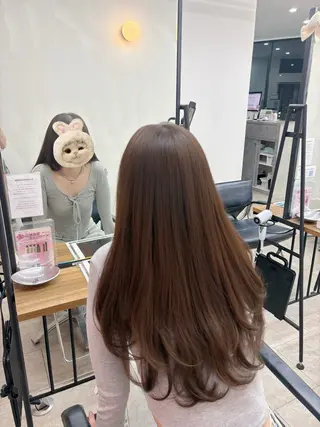 ロング カラー HASHI AYAKAのヘアスタイル