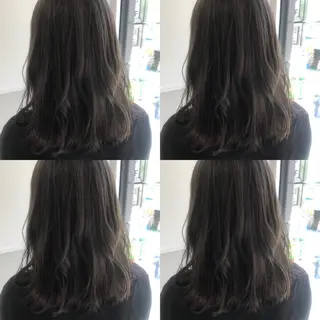 セミロング カラー 小栗 麻衣のヘアスタイル