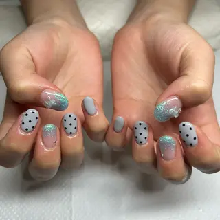 ネイル 水山 暎華のネイルデザイン