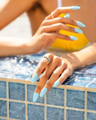 ネイル HerNails  Yokosukaのネイルデザイン