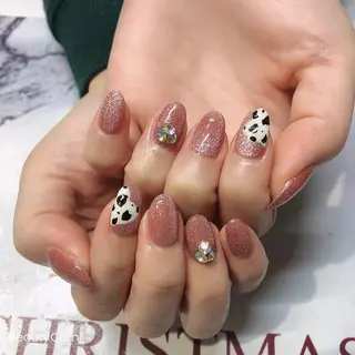 ネイル ガレンドウ 白澤 愛子のネイルデザイン