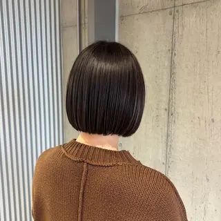 ショート カラー ツヤ髪ハイトーン ×レイヤー🌝リオのヘアスタイル