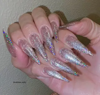 ネイル Spiky とうげ ふうかのネイルデザイン