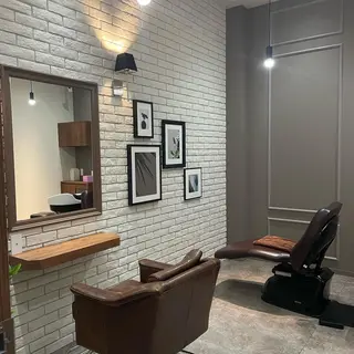 ミディアム yu kiのヘアスタイル