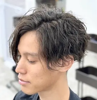 パーマ メンズ ハイライト 特化　須永🐶のヘアスタイル