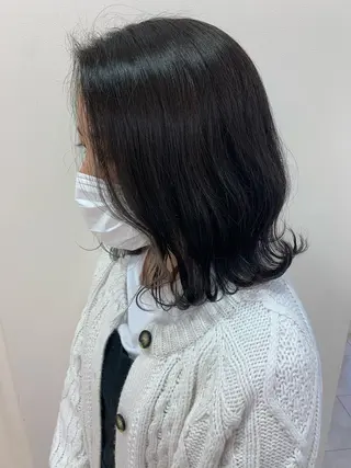 ミディアム カラー 顔まわりカット✄ ベージュカラー🧸のヘアスタイル