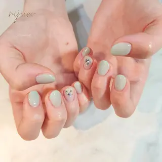 ネイル nijiiro🌈 サトウのネイルデザイン