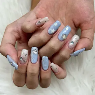 ネイル KIREIE Satomiのネイルデザイン