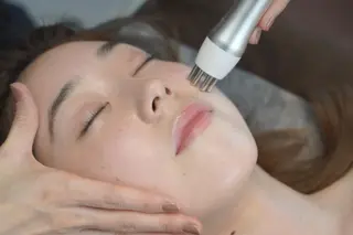 美BARI 新宿店のエステ・リラクイメージ