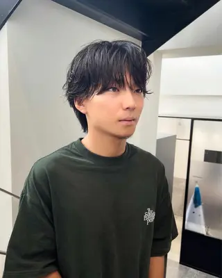 パーマ メンズ 【センターパート】 ETO／江藤翼の眉毛・アイブロウイメージ