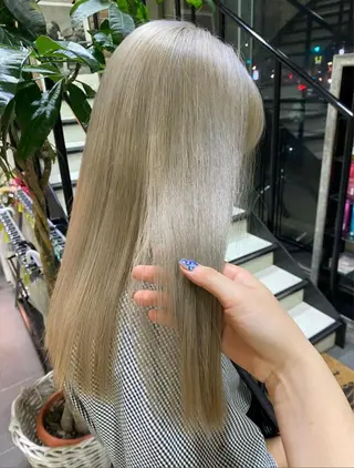 ロング カラー fameu / hinaのヘアスタイル