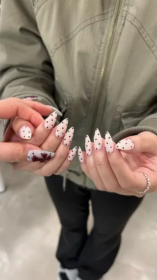 ネイル 🤎Two ERI🤎のネイルデザイン