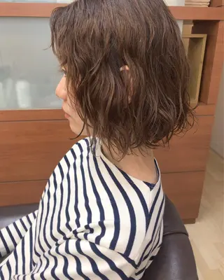 ショート パーマ クニモトハルナ ボブ/柔らかカラーのヘアスタイル