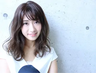 ロング カラー 統括ディレクター kuriのヘアスタイル