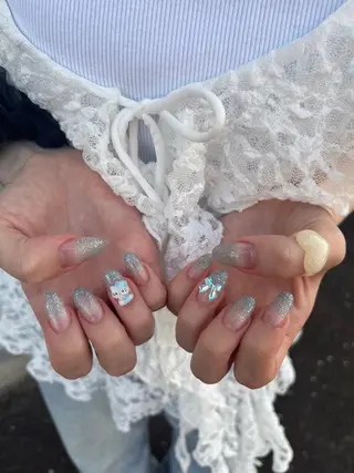 ネイル LOARK nail Rina🫧のネイルデザイン