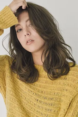 ミディアム ヘアアレンジ 山本 千尋のヘアスタイル